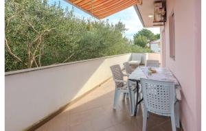 Lovely Apartment In Zaton With Wifi 