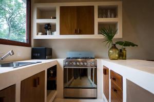 TIVN1 New Designer Jungle View Apt Open Private Terrace