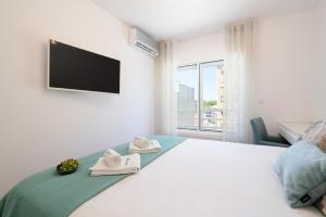 Host Wise - Stunning Trendy Flat w Balcony - Matosinhos