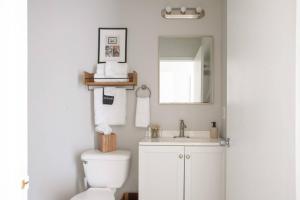 Flexhome Marquette Economy 2BR Apt MP4