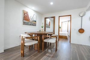 Charming Bungalow Cajititlan 2 Beds Pool