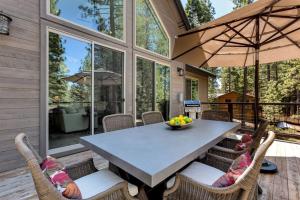 Grandview Manor - Luxury - Hot tub - Stylish