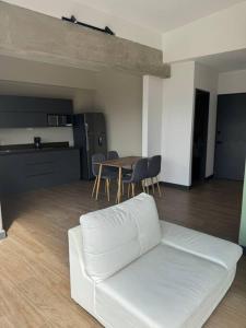 Apartamento 406 Poblado Cerca al CC El Tesoro