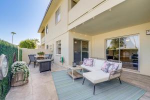 Chic Retreat with Patio in Scottsdale! - 3hvězdičkové hotely ve městě Scottsdale