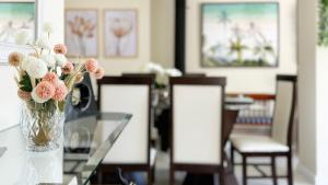 Cobertura com Piscina na praia de Bombas - BOM003