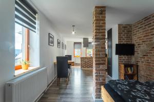 Elements Apartments & Karlos