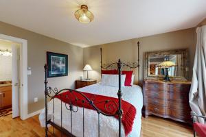 Mountain Meadow Retreat