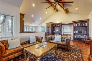 Mountain View Retreat - Unit A - Main Home