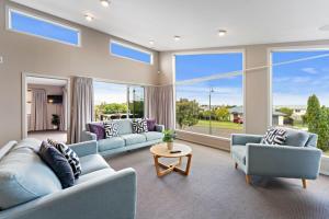 Holiday Home Lake Taupo - 3hvězdičkové hotely ve městě Taupo