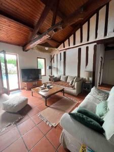 Villas Landaise 12 couchages - piscine tennis boulodrome prives - proche lacs & ocean : photos des chambres