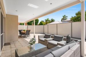 10 Majestic Maylands 4brwalk To River!