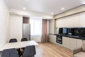 BUIUCANI APARTAMENTS & TAXI AiRPORT - Vatra