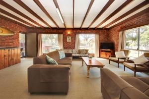 Mullers Cottage at Hat Head - 25 Straight Street