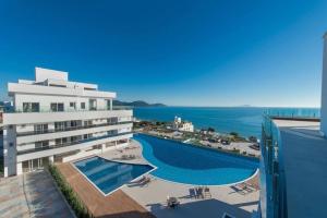 Linda cobertura , vista mar com jacuzzi