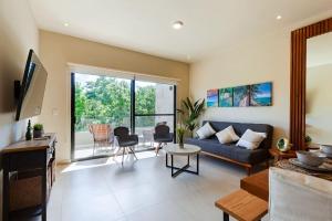 Coto8 Selvanova Gated, Wifi 200bm, King,6pools