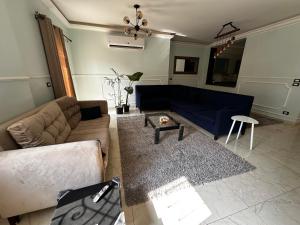 Hotel Apartment art city compound