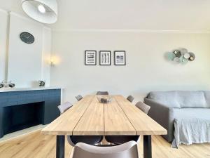 Sea Front 180º View with AC and WiFi