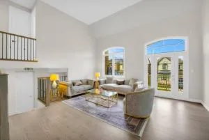 Executive Modern & Spacious 4 Bedrooms House - Milton