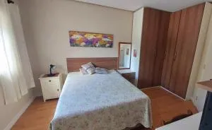 Suíte conforto - casa compartilhada - Morro dos Bugres