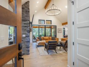 Game Room, Hot Tub, Suncadia Pool Access