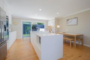 Aurora Grove - A Familly Retreat at Caves Beach