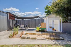 Aurora Grove - A Familly Retreat at Caves Beach