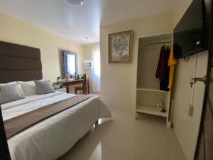 Lolits Pension House