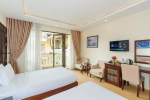Phòng 2 giường đơn có ban công (Twin Room with Balcony)