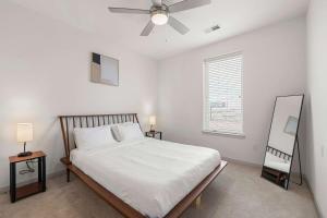 Stunning Nulu 1BR of CozySuites 08