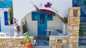 Augusta Studios & Apartments