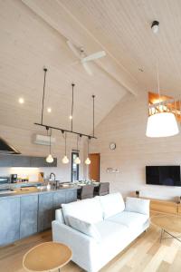 パインズコテージ八ヶ岳 トゥースラ - 4hvězdičkové hotely ve městě Hokuto