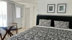 3 doors down to New Orleans , Excellent location! - Arabi