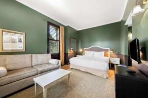The Arlington Hotel - BW Signature Collection