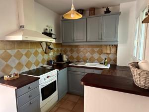 Villas La Garrigue - Villa au coeur des Alpilles : photos des chambres