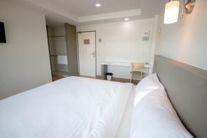Na Care Hotel