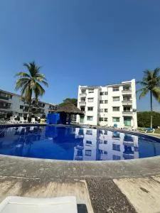 Mi Puerto 803 Suits las Palmas - Cuyutlán