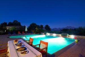 Allaria Villa Traditional Villa