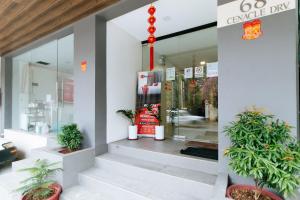 RedDoorz near Fernwoods Garden Quezon City