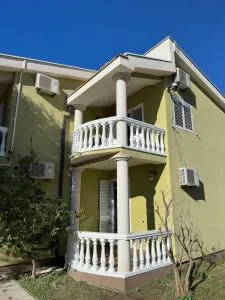 Villa Green Olive Bar - 苏沙尼