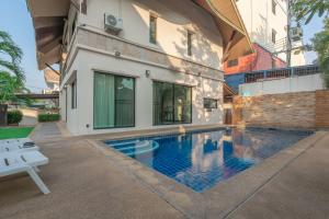 芭提雅近好莱坞45号三卧别墅