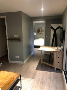 Appartements Appart tres cosy en rez de jardin : photos des chambres