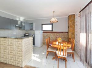 Cozy Nook Apartment Kastel Stari