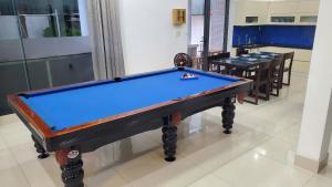 Nhat Villa 5br full AC near MY KHUE BEACH Western Town