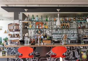 Hotels B&B HOTEL Limoges 3 : photos des chambres