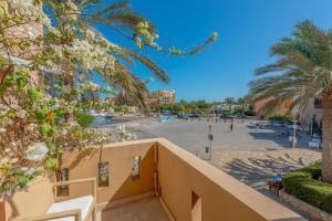 Luxury apartment on the Marina