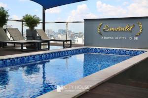 CityHouse - Emerald Apartment