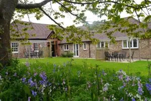 2 Moatside Cottages - Pyecombe