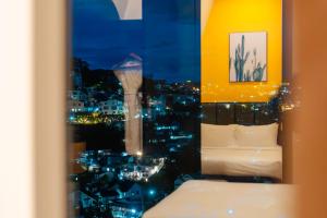 Nature Hotel - Luong The Vinh