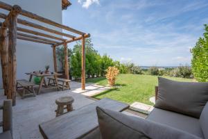 Coratina Gorgeous Apartment With Pool, Montaione, Toscana