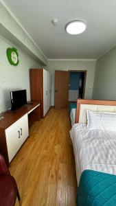 Altai Khotkhon - Etuga Urlan guesthouse